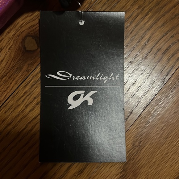 - NWT Dreamlight By GK Imagination Tank gymnastics Leotard w/scrunchie sz AS - Picture 8 of 11